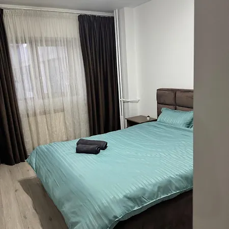 Apartamento 3 Lux Cu Terasa - Universitatea Din - Parcare Gratuita *