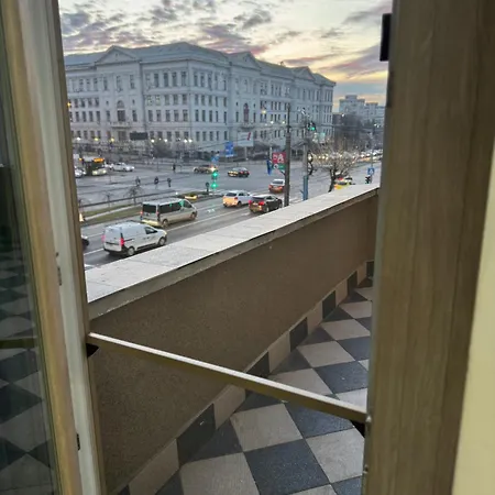 3 Lux Cu Terasa - Universitatea Din - Parcare Gratuita Κραϊόβα