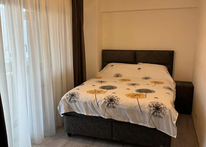 3 Lux Cu Terasa - Universitatea Din - Parcare Gratuita * Craiova